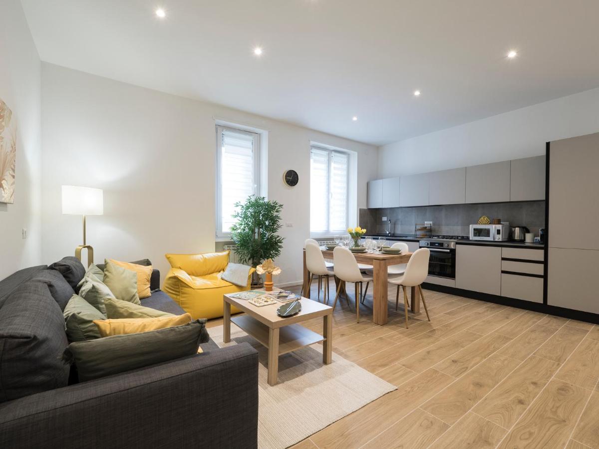Casa Design Con A/C E Wifi_7 Minuti Ciampino Aeroporto Apartment Ngoại thất bức ảnh